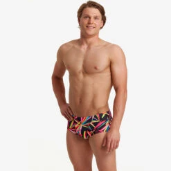 Funky Trunks - Black Blades - Mens Classic Trunks 10 Funky Trunks - Black Blades - Mens Classic Trunks -Swimwear Haven Shop funky trunks black blades mens classic trunks 4